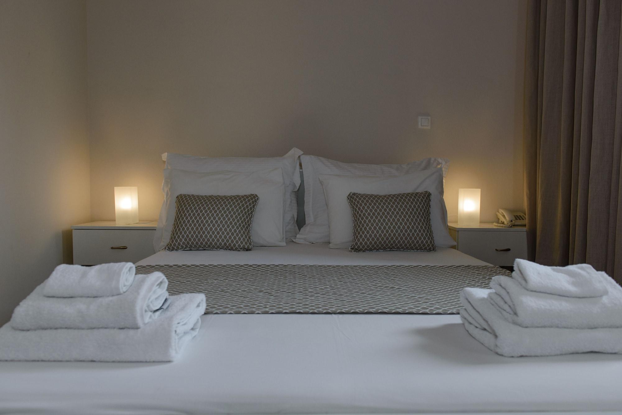 So Nice Hotel Marathókampos エクステリア 写真