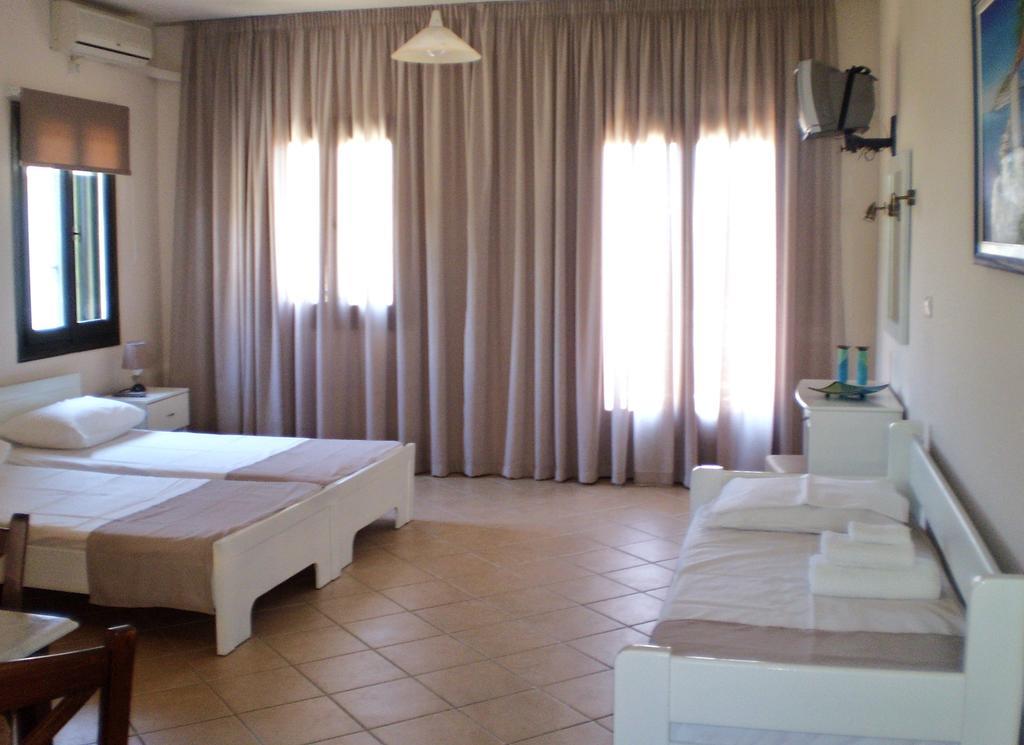 So Nice Hotel Marathókampos 部屋 写真