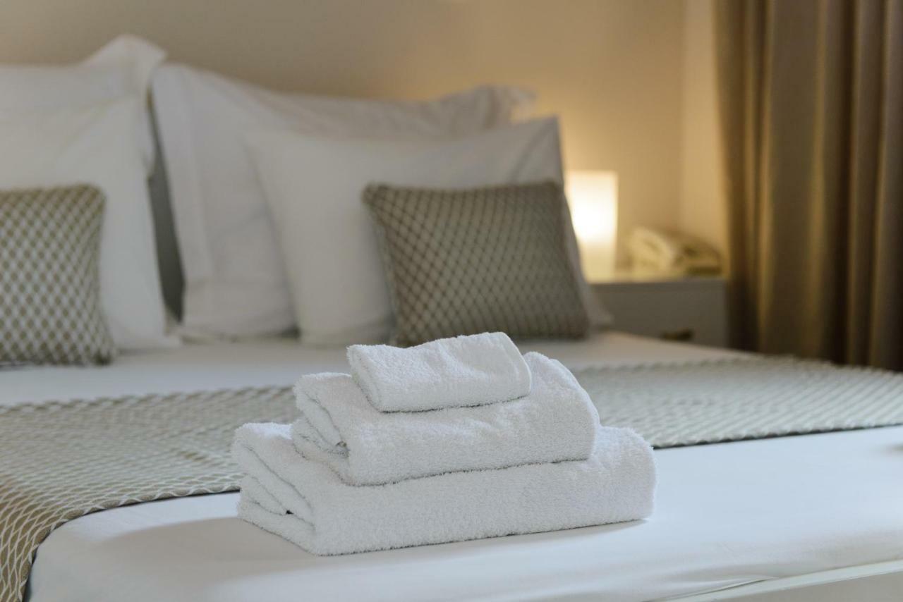 So Nice Hotel Marathókampos エクステリア 写真