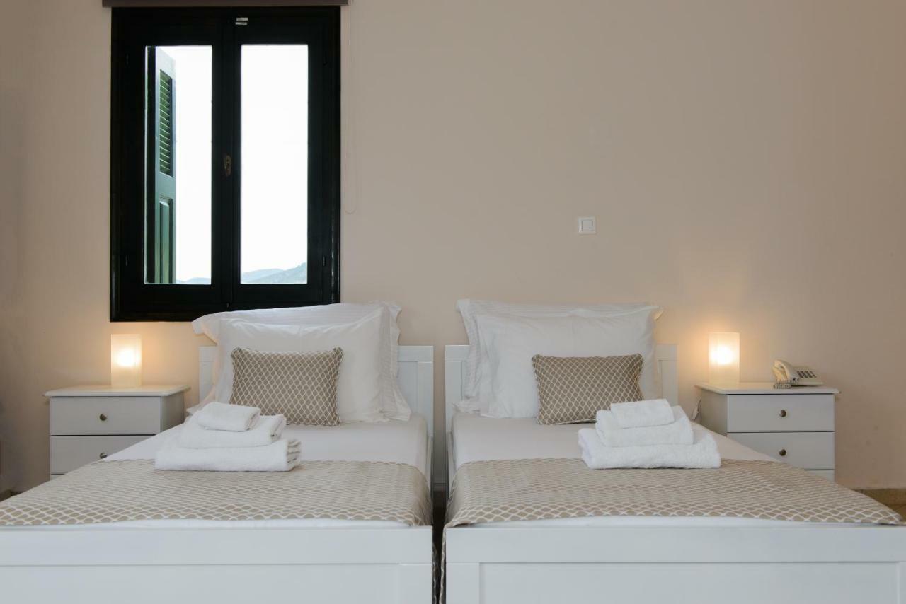 So Nice Hotel Marathókampos エクステリア 写真